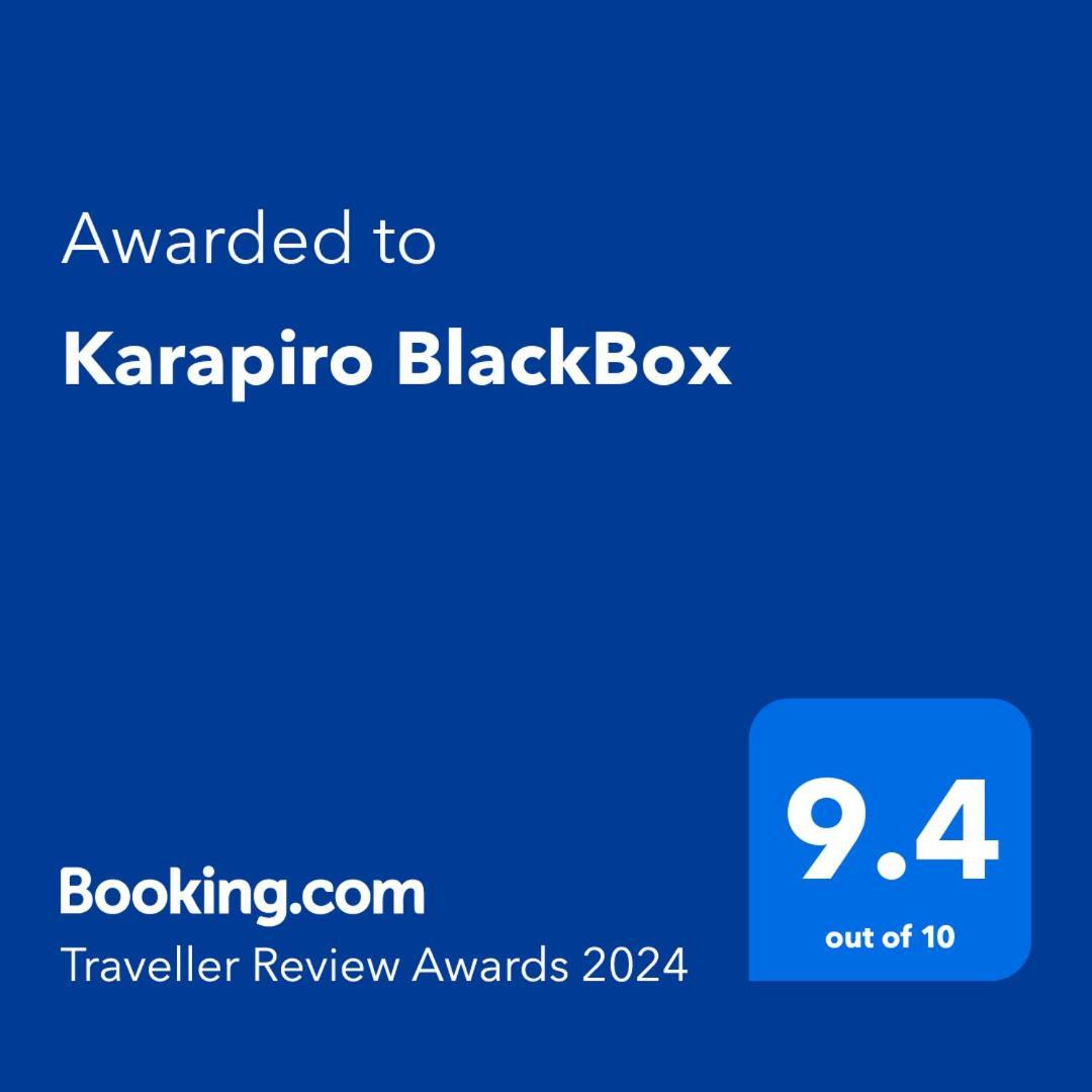 Karapiro Blackbox Екстериор снимка
